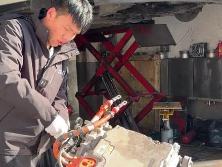 新能源汽车高发故障,省钱必看!别克微蓝6行驶噪音大,加速嗡嗡响,驱动电机常见故障维修#别克微蓝6 #新能源电机维修 #新能源三电维修 #途便变速箱维修 #别克新能源