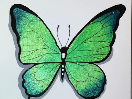 我和同桌比赛画蝴蝶🦋,你们喜欢谁画的蝴蝶🦋#画蝴蝶 #创意绘画 #简笔画 #蝴蝶绘画 #恩米爆闪马克笔