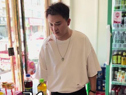 3+3到底等于几啊?兄弟们!😭😭😭#看一遍笑一遍 #主打的就是一个真实 #社交牛逼症 #意想不到的结局 #搞笑