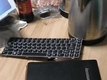 联想电脑更换键盘,需要注意事项,一定先下电池