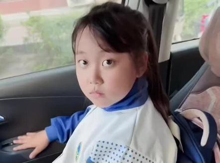 和 @于 兜兜 一起 #合拍 人活着的意义是什么……#探讨一下 #父女日常 #搞笑