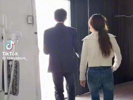 小狗好乖,情绪稳定的像只假狗。
#郝熠然 #云旗