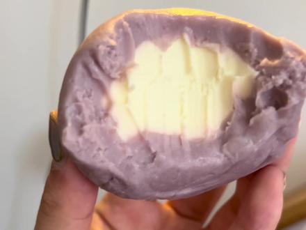 绝了姐妹们#芋泥奶酪球 蒂丽舍丝!我要留着今天慢慢吃🥺