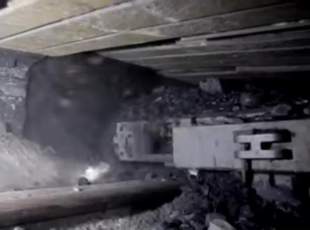 煤矿井下综采三机设备指什么#煤矿工人 #中国矿工 #抖音小助手