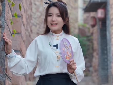 村里不错适合拍照打卡~#古村落 #王硇村