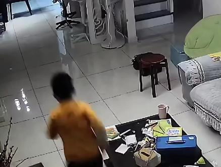 大家小时候都这样吗#搞笑 #搞笑视频 #小孩哥