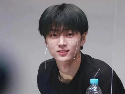 他说的不是实话吗?怎么还破防了……
#enhypen #朴综星 @DOU+上热门