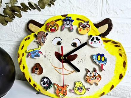 用粘土做出了疯狂动物城时钟⏰!!巨可爱~#手工 #手工diy #石塑粘土 #绘画 #疯狂动物城