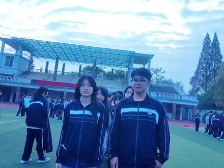 校运会MVP结算画面!
#校运会 #校园 #mvp结算界面