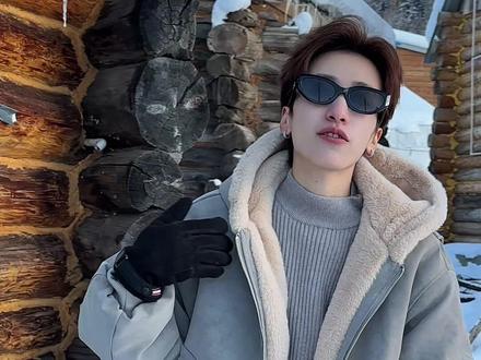 今年的过年战袍又是她买的#无性别穿搭 #和兄弟这样穿简直帅爆了 #轻松get冬日淡人穿搭 #一键解锁女生帅气穿搭 #新年战袍我回家穿哪套