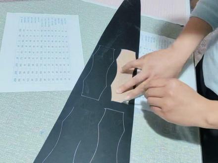 教你做精致蝴蝶结 #手工 #cos手套 #乳胶