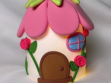 《旧瓶改造系列》粘土小屋教程,超轻粘土塑料瓶小屋,空瓶改造玫瑰小房子手工作品教程#超轻粘土手工 #超轻粘土 #粘土教程 #粘土手工@DOU+小助手