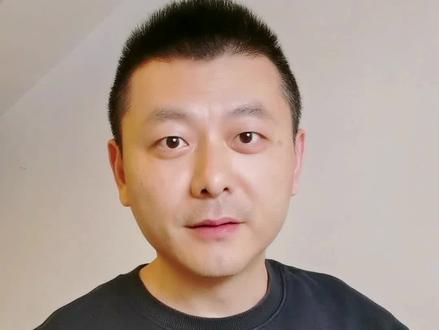 #川哥说 #你认为段子演绎内容需要明确标注吗 抖音出新规,虚假摆拍被严肃管理。