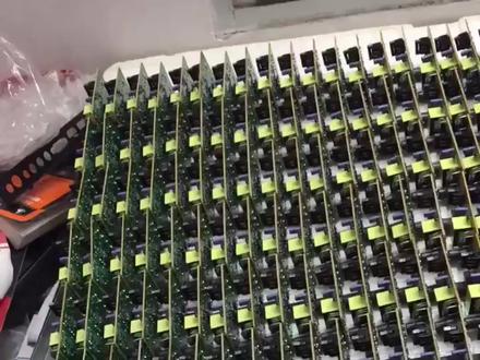 12V 2.5A 插墙式电源适配器