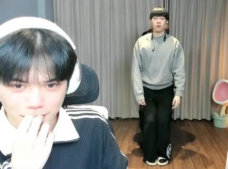 白泽园区大擂台第一天圆满结束!擂台赛首日园区五人守擂成功,开场介绍夯爆了#白泽园区大擂台 #白泽擂台我来闯 #白泽创作者激励活动 #白泽三角洲行动 #白泽 @白泽(三角洲行动)