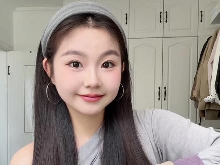 头包脸氛围感轻松拿捏~#发箍这样戴好美 #方圆脸 #高颅顶