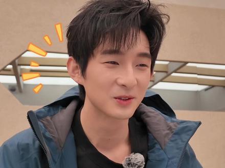 憋唱挑战,小危老师轻松拿下!
#声鸣远扬 #危晋宇