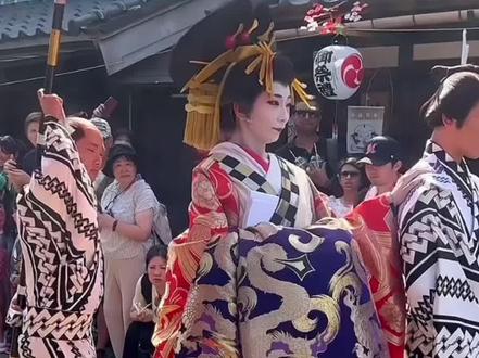 日本花魁是做什么的呢!