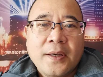 评樊振东VS王楚钦全运会半决赛天王之战