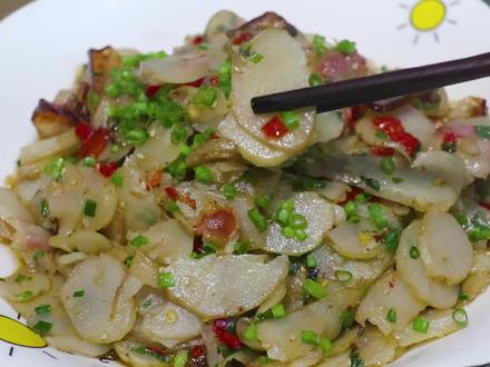 有些地方把土豆喊做洋芋,但是洋芋头不是土豆哦,口感脆脆的,你吃过没有嘛?#美食趣胃计划