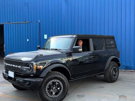 福特烈马2.7荒地版越野性能怎么样?跟路虎卫士你会选择谁? #硬派越野 #懂车帝 #福特烈马