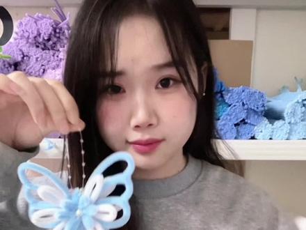 教程来啦|是超级仙气的扭扭棒蝴蝶花花挂件呀~也太好看啦,可以做车挂也可以放假家里面做装饰,这谁不爱呀!
#手作diy #扭扭棒 #蝴蝶 #车挂 #礼物挑选指南