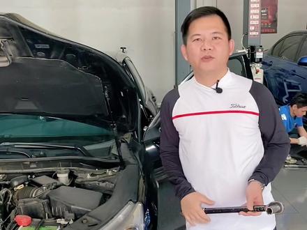 九代雅阁发动机抖动!#每天一个用车知识 #懂车师姐换刹车片 #用车知识分享 #挖坑换机油 #80元刹车片