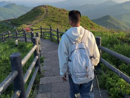 “五一反向旅行 属于安徽人的小武功山——无为三公山.”#五一反向旅行 #无为 #我在抖音聊旅行 #不敢想象在这里拍照有多绝 #青年创作者扶持计划