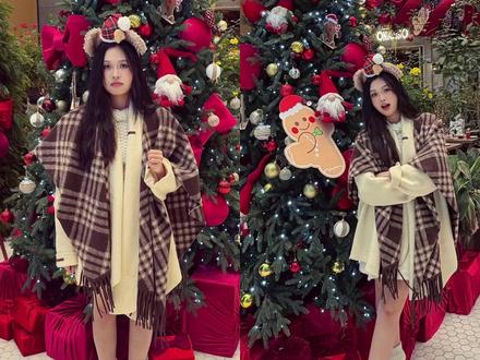 圣诞树拍照 来学!! #拍照 #拍照教程 #圣诞拍照