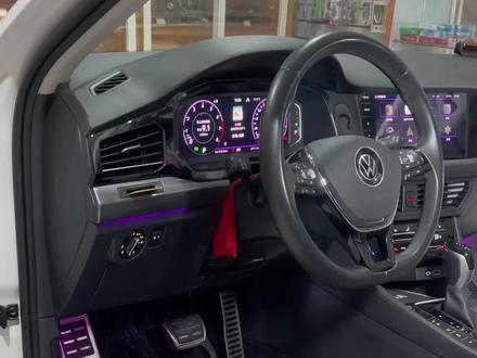 #撸车日常 #大众改装 #同城发现 #廊坊腾飞大众原厂升级 21款宝来升级原厂风琴油门踏板提高灵敏度驾驶舒适性