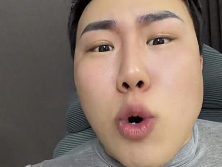 网络人物志第三十二期李明轩#搞笑 #抽象 #李明轩 #二摆舞