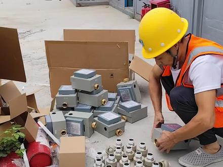 箭牌蹲便器及小便斗 感应器的安装