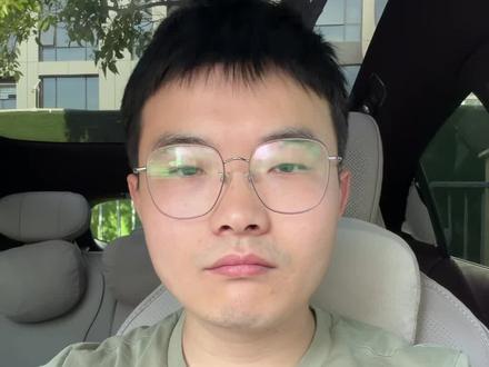 小米SU7退坡权益背刺首发客户? 音响砍了,科技包涨价。重点的来了,选配率极高的梅花轮毂竟然降价4000,这动作,只能说,小米又怕背刺又怕卖不好,作,只能说,小米又怕背刺又怕卖不好,纯纯的“端水大师”!对老用户来说心里肯定是非常郁闷的。
#小米汽车#小米su7 #小米su7权益 #小米su7退坡权益