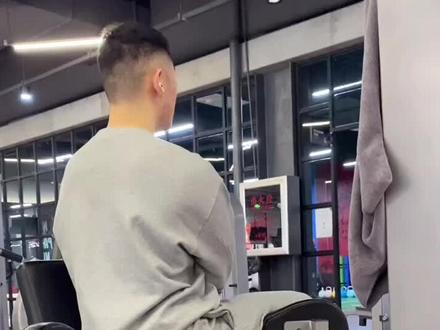 当你的健身房没有髋外展器械怎么办