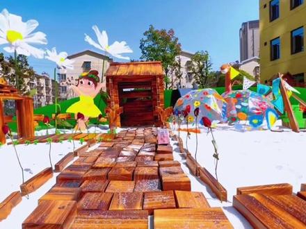 环绕童年 境遇美好 小康轩杯环创展示 视频来源:湖南省长沙市雨花区新城柏樾幼儿园 大型户外游戏 #儿童益智 #一群小可爱 #快来和我一起玩吧 #玩具推荐