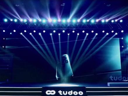 隔空触控!遥控器还能这样用?#tudooTbox #AI主机#tudooTboxAI主机#玩电视#AI智慧屏