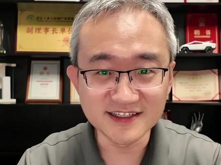 人形机器人分拣快递,这个泡沫到底有多少应用场景?#人形机器人 #人工智能 #figure #机器人