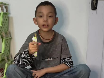金丝熊爱吃的营养条#金丝熊 #金丝熊零食