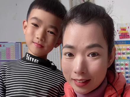 挑战用粉笔做蛋糕#记录真实生活 #亲子 #记录日常 #亲子互动 #粉笔蛋糕