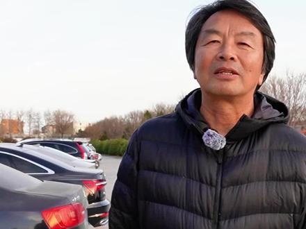 刘震云的印厂Vlog~刘震云新长篇《咸的玩笑》今日上市!世界上有许多玩笑,注定是要流着泪开完的~ #刘震云新书咸的玩笑咸的玩笑#新书推荐#文学#长篇小说