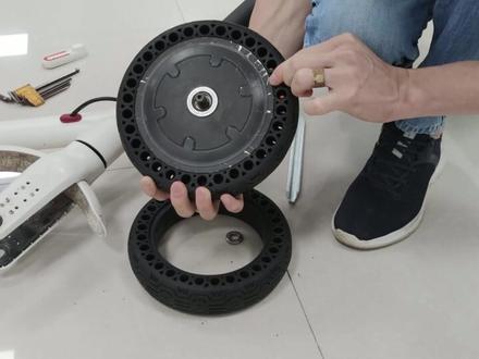 小米滑板车更换实心胎教程 #小米滑板车 #实心胎