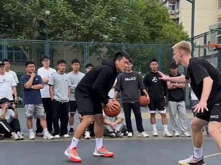 扣篮高手一键剪同#Seedance2.0 #AI分身戏精大赛#我的AI分身杀疯了#即梦ai #即梦seedance2