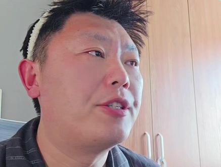 2. 2026中考预警:分数够了四中却没被录取?真相就在这几 2025年淄博四中录取线516分,但这背后还藏着一条“等级红线”。多少孩子总分够了却遗憾落榜?2B3C1D的要求到底怎么算?一条视频带你避开淄川升学路上的致命大坑,建议家长点赞收藏,关键时刻能保命。#淄川 #淄博中考 #淄博四中 #淄川中学 #般阳中学 #中考志愿填报