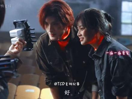 “原来教堂的戏是这么拍出来的” #夏天煎饼 #夏天妹妹 #煎饼果仔 #enemy