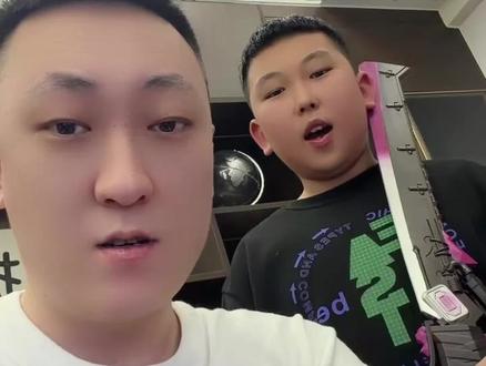 帮儿子收一把熔岩双刃#地铁逃生