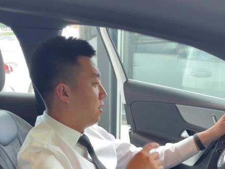 #奔驰 新款的奔驰A200L运动时尚型车辆功能讲解