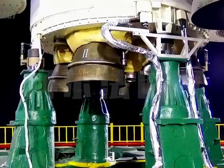 再现“天空之吻”!多机位多角度,神舟十八号飞天到对接全过程 #神舟十八号 #中国空间站 #第一视角