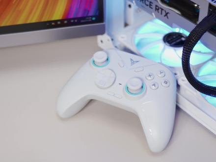 挺实惠挺好用!飞智冰原狼无线游戏手柄入手体验 #数码科技 #游戏手柄 #飞智 #游戏设备 #霍尔扳机