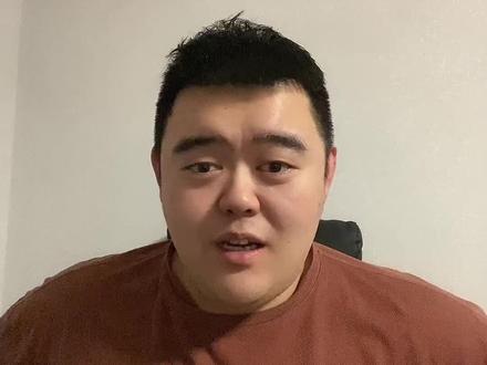 4u球拍真的更适合业务球友#穿线师 #羽毛球 #球拍上电视 #羽毛球拍