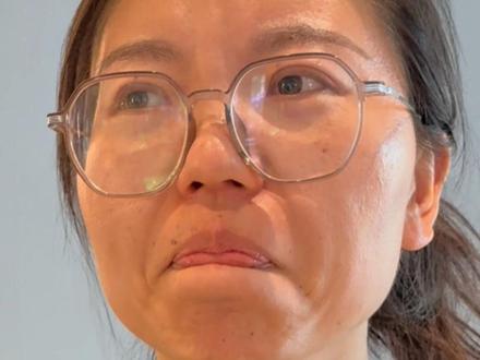 山西“狗咬人引发的杀人案”一审择期宣判 被告人女儿哽咽:听弟媳转述看到父亲的状态 老了瘦了 紧张庭审中总张望盼见亲人。#山西狗咬人引发的杀人案一审择期宣判